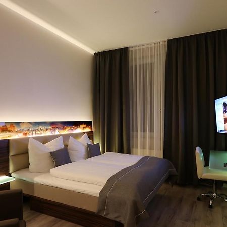 H24 Hoteltow Exterior photo